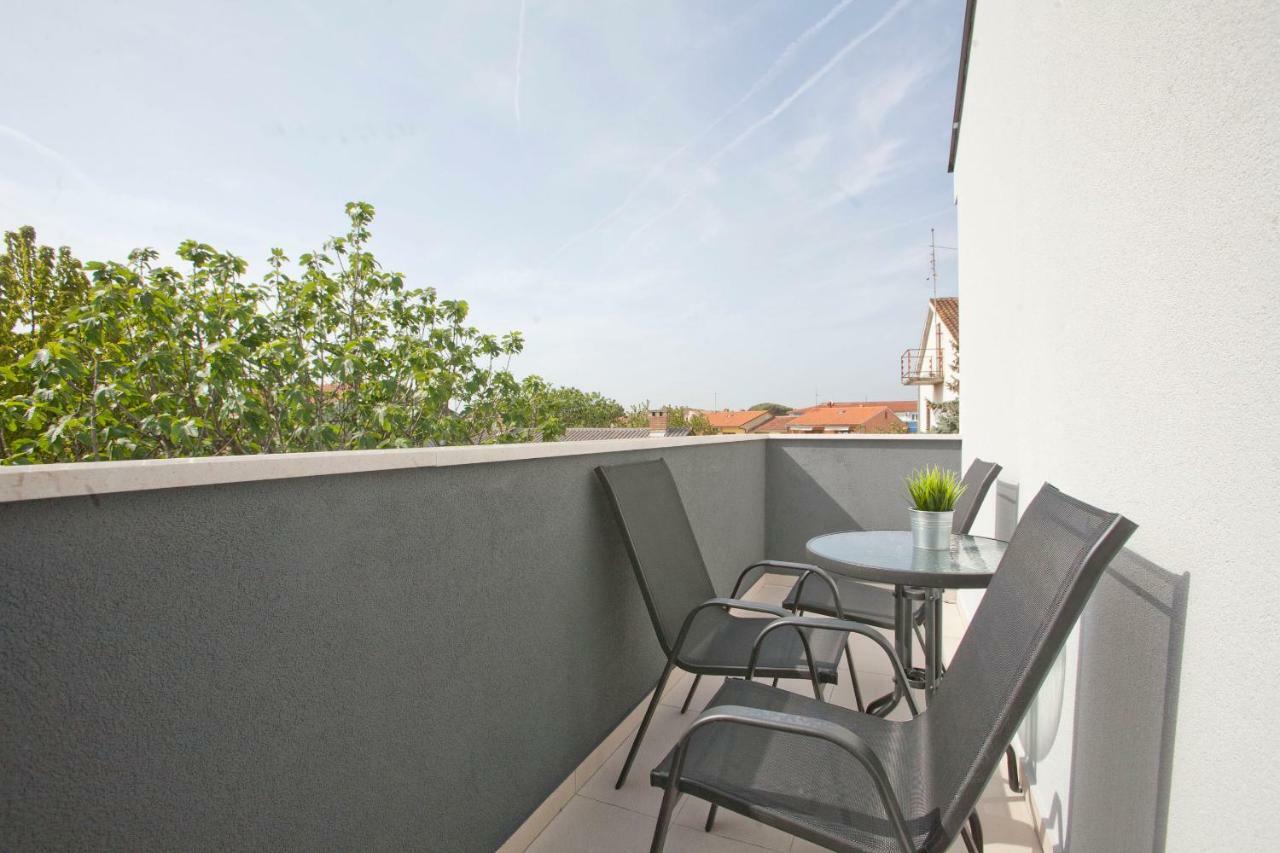 Apartment Ana Fazana Bagian luar foto