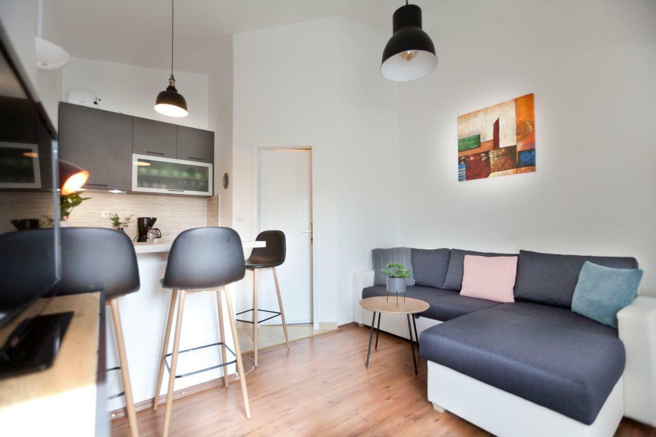 Apartment Ana Fazana Bagian luar foto