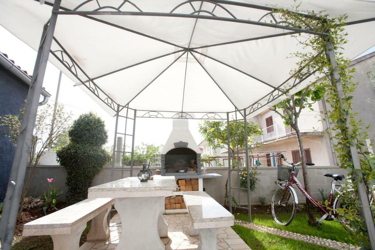 Apartment Ana Fazana Bagian luar foto